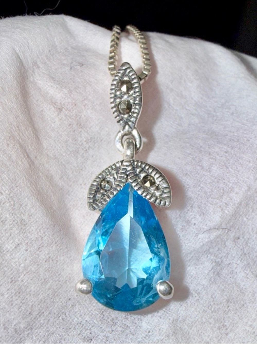 925 Sterling Silver Blue 4CT TOPAZ Teardrop Pendant Necklace Antique inspire set